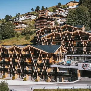 Hotel Glemm By Avenida Superior & Residences, Saalbach-Hinterglemm