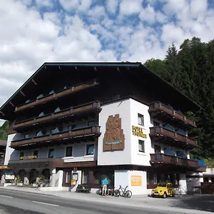 Hotel Sportclub Thuiner, Saalbach