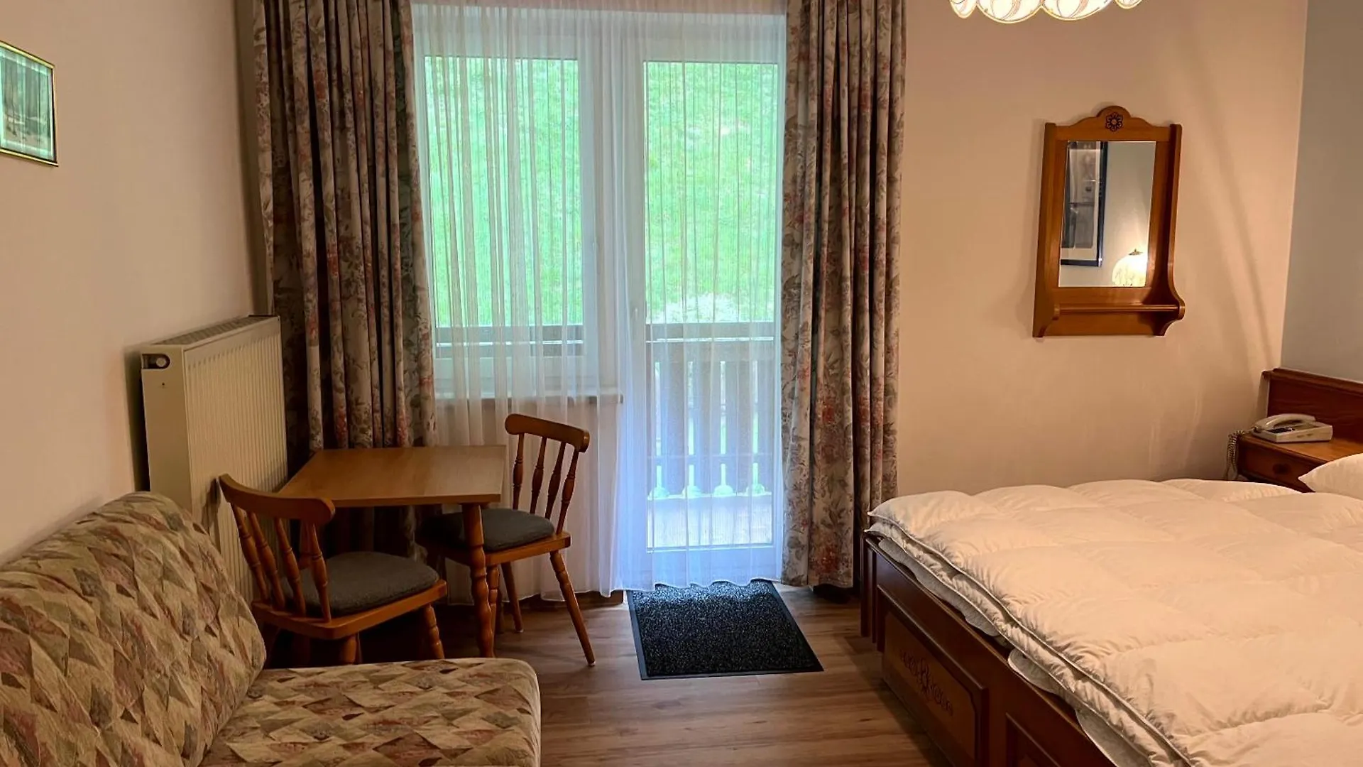 Guest house Pension Haus Riedlsperger Saalbach-Hinterglemm Austria